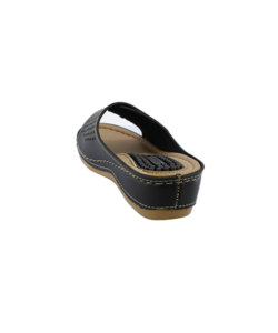 05 black 02