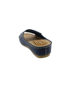 05 navy 02