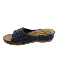 05 navy 04